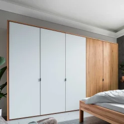 5 Türen Kleiderschrank Yarcella