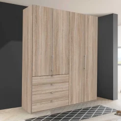 Übergröße Schlafzimmerschrank Gehvonda