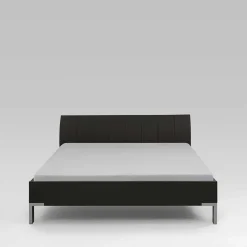 Bett Alde
