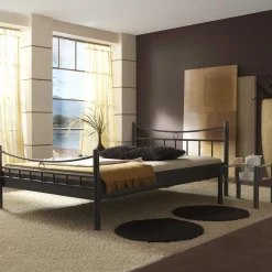Bett Castle