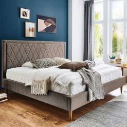 Bett Hellbraun Jeans