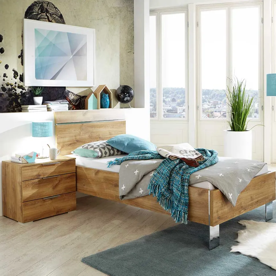 Bett mit Metallgestell Grenvana