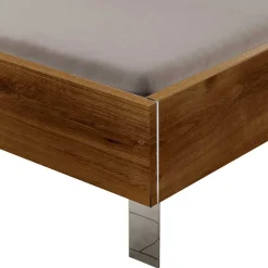 Bett mit Metallgestell Grenvana