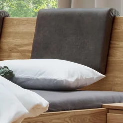 Bett mit Nachtkonsolen Vercion