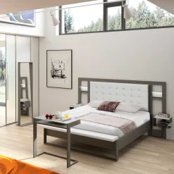 Bett Natsonai