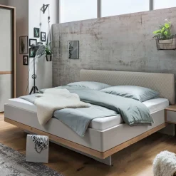 Bett Privira