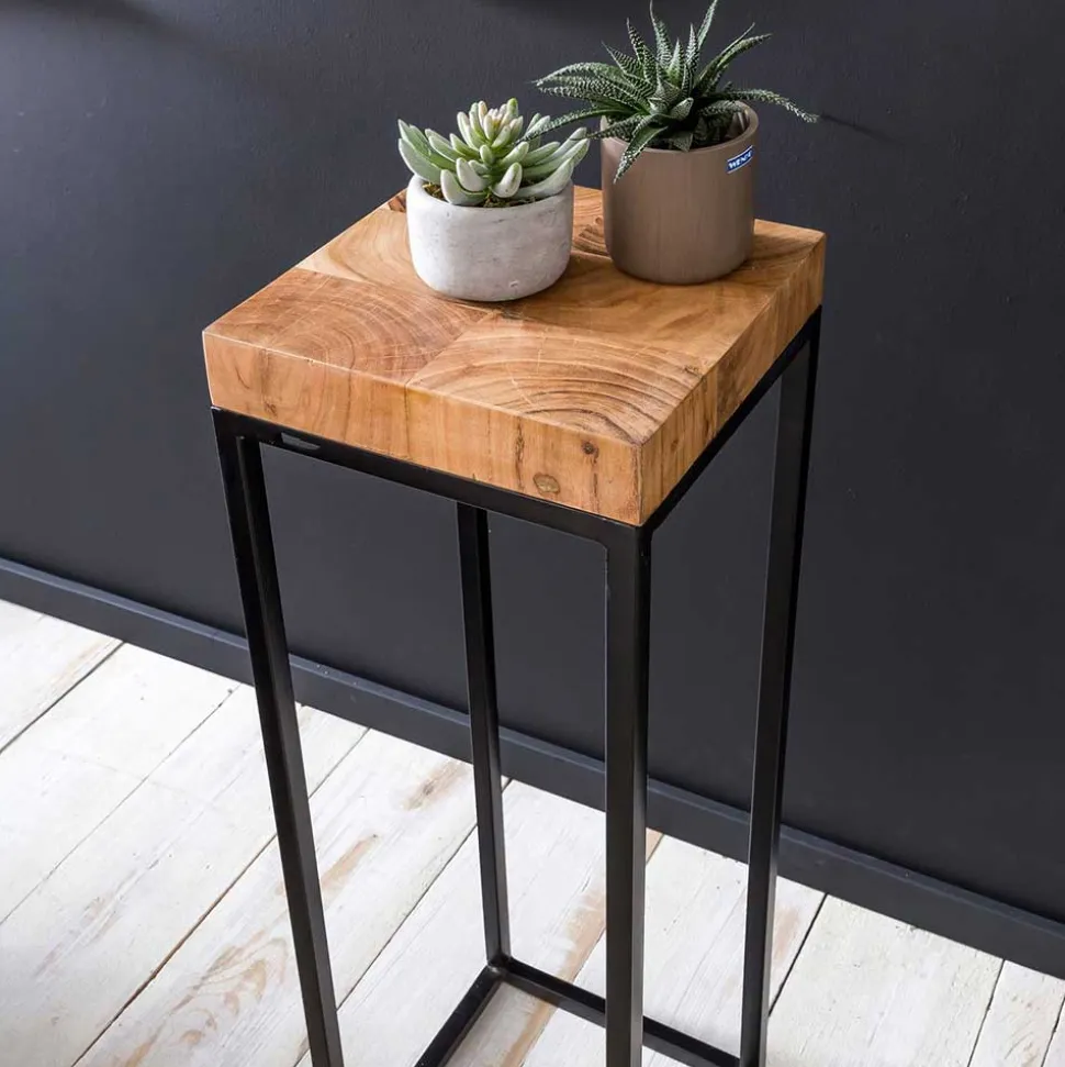 Blumenhocker Udjaca