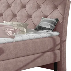 Boxbett Ivonien