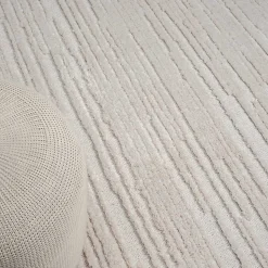Cremeweißer Teppich Yemla