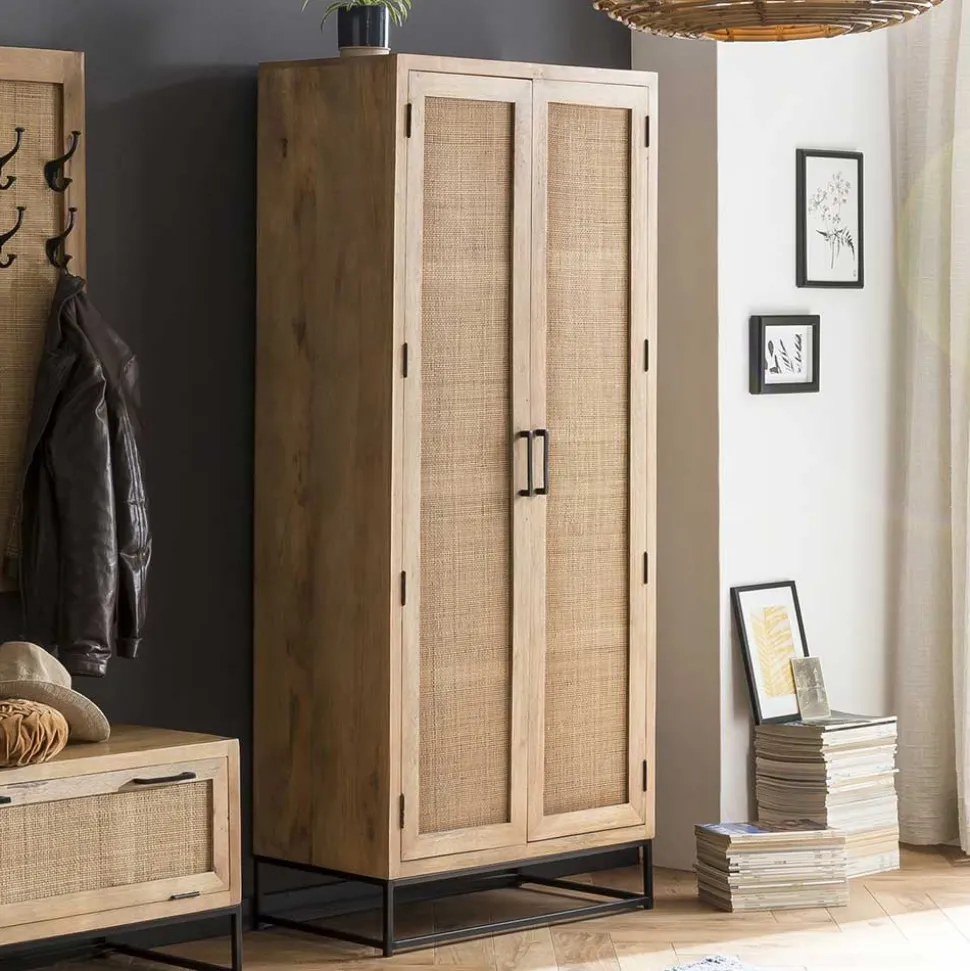Dielenkleiderschrank Mezval