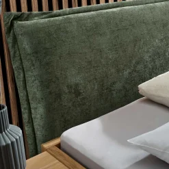Doppelbett mit Kopfpolster Ringeta
