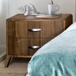 Doppelbett mit Nachtkonsolen Ledro