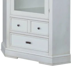 Eckvitrine Gannice