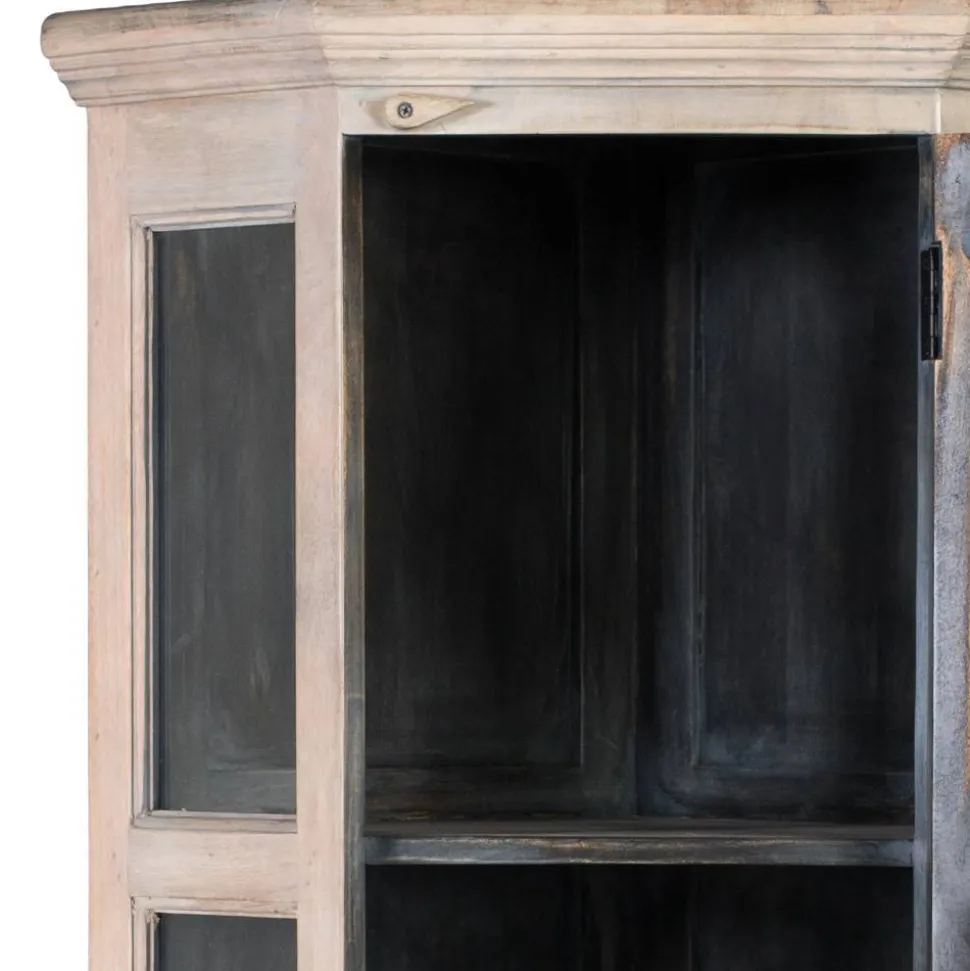 Eckvitrine Pescara