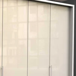 Falttürenkleiderschrank Invelita