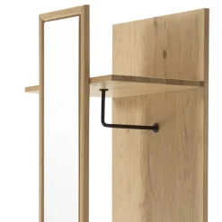 Garderobe Baroona