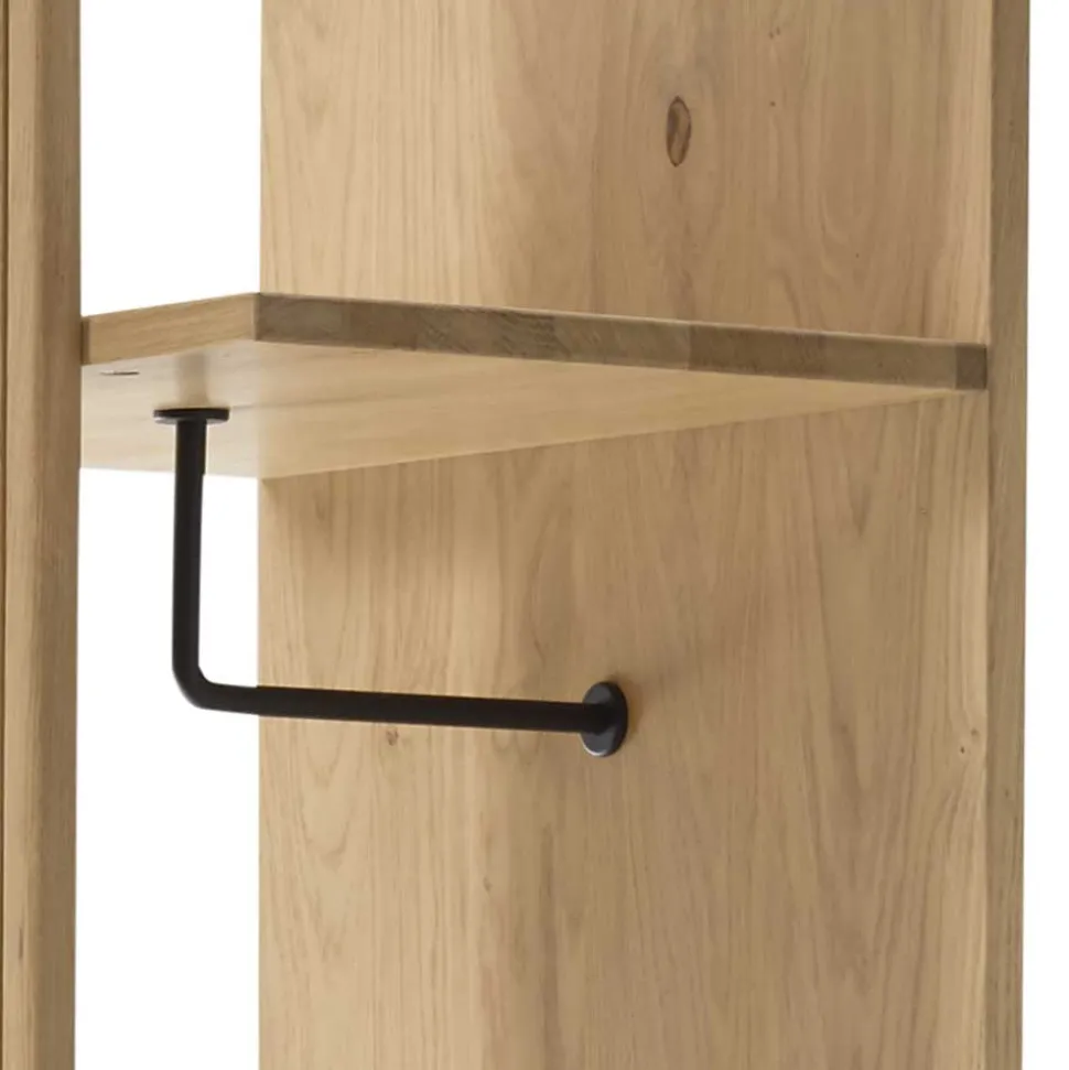 Garderobe Baroona