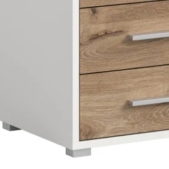 Garderobe Oyal