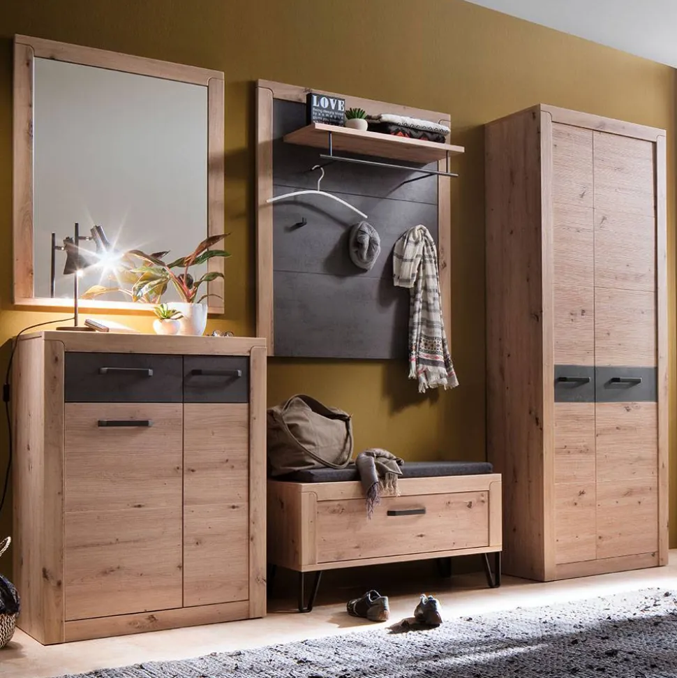 Garderobenset Ynes