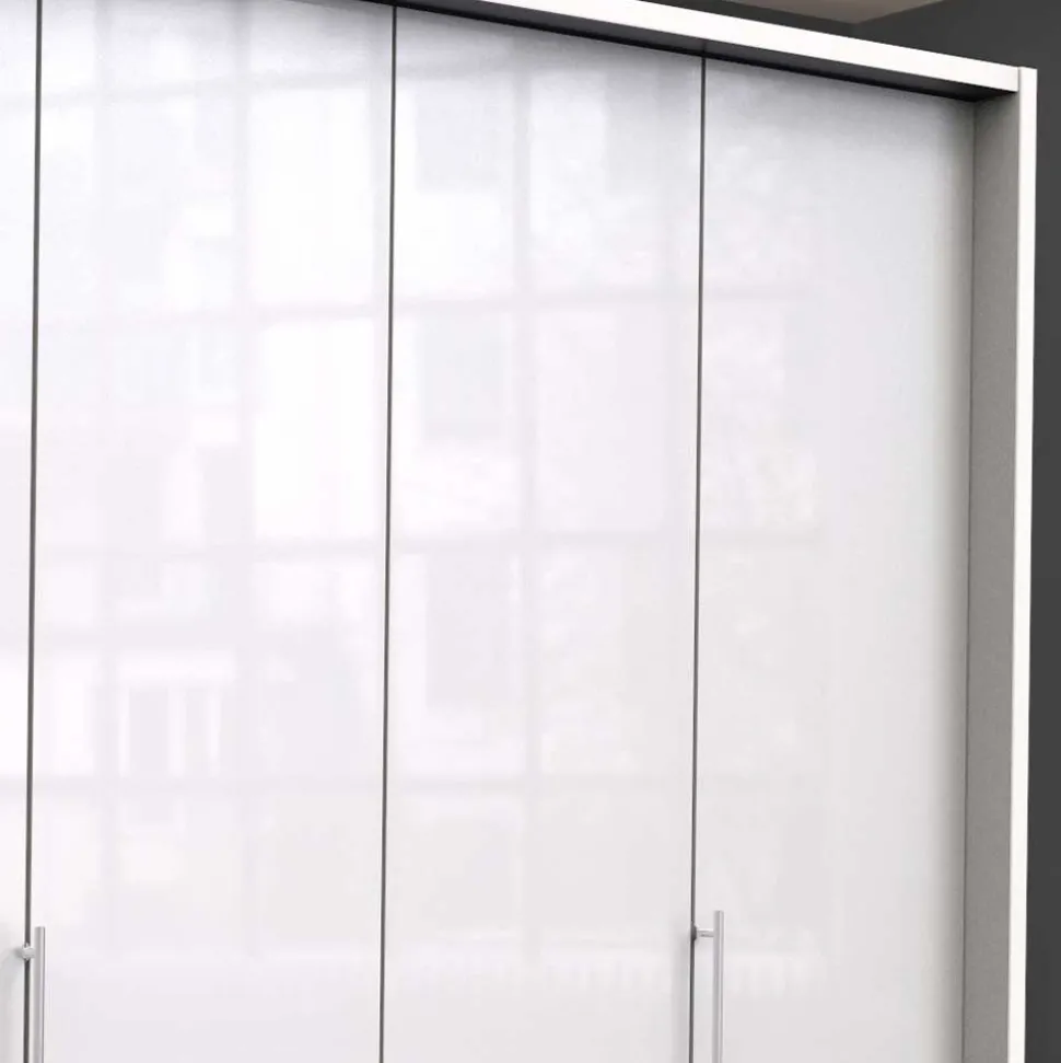 Geräumiger Kleiderschrank Grinzia