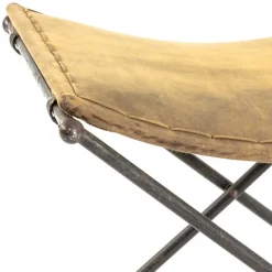 Hocker Vulias