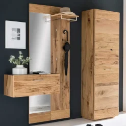 Hoher Garderobenschrank Elvorina