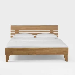 Holzbett Inny
