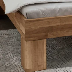 Holzbett Wildeiche Spaniav