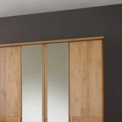 Holzkleiderschrank Bordana