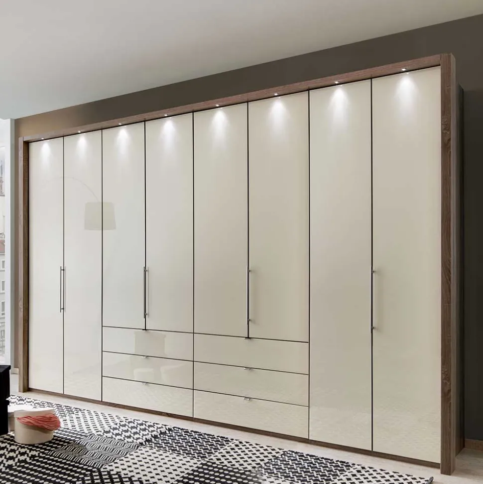 Kleiderschrank Flatbay