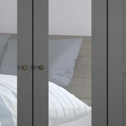 Kleiderschrank Hierro