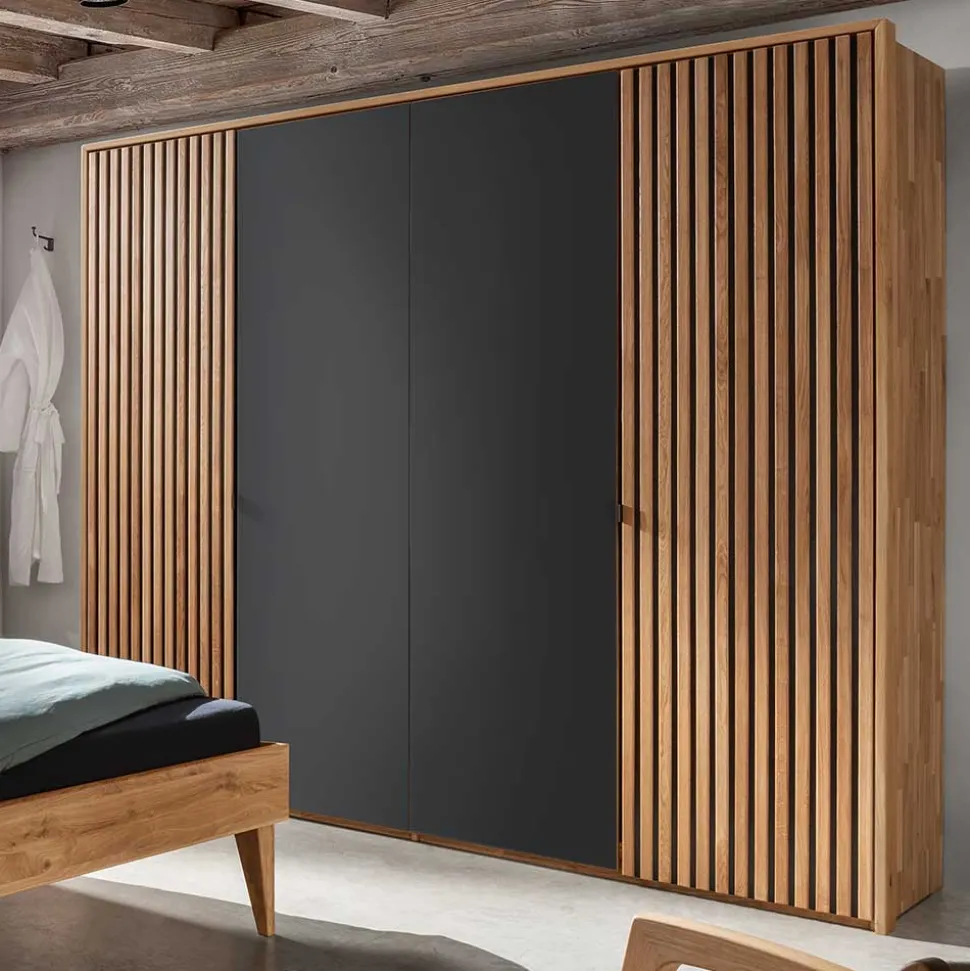 Kleiderschrank Massivholz Scotias