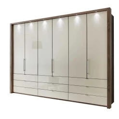 Kleiderschrank This