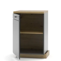 Kleiner Schrank Yarisis