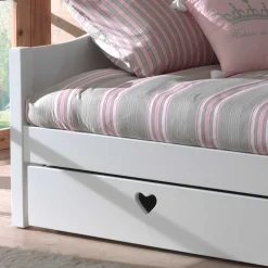 Kojenbett mit Herz Motiv Ciomore