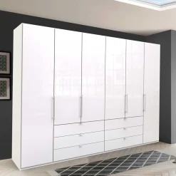 Komfortabler Schlafzimmerschrank Grinzia