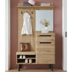 Kompakt Garderobe Tomya