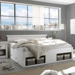 Landhaus Doppelbett Pantina