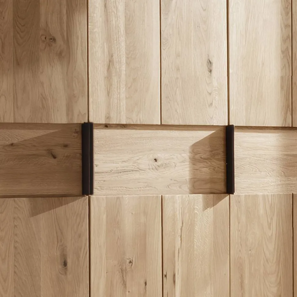 Massiver Drehtürenschrank Snoba