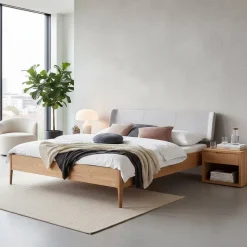 Massives Doppelbett Nowy