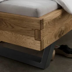 Massives Holzbett Vercion