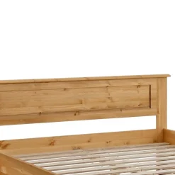 Massivholz Bett Zvalonca