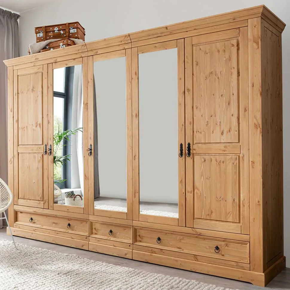 Massivholzschrank Crondira