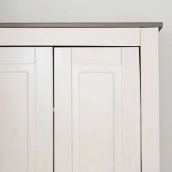 Massivholzschrank Metrianos