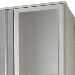 Moderner Kleiderschrank Punjab