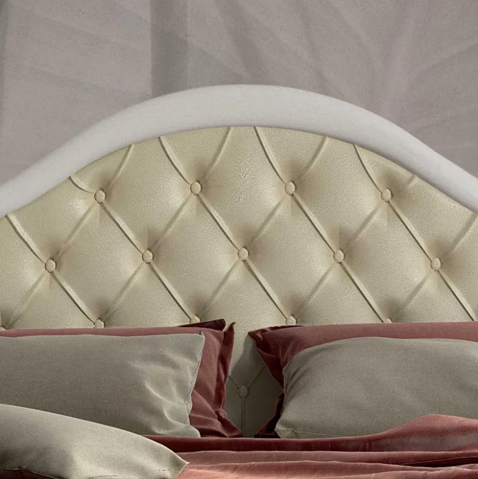 Neorenaissance Bett und Kommoden Jedvila