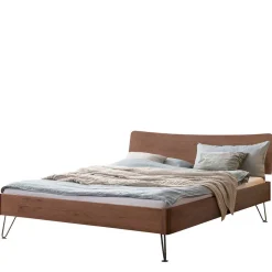Nussbaum massiv Doppelbett Basilica