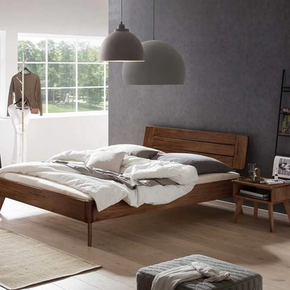 Premium Bett Rochus