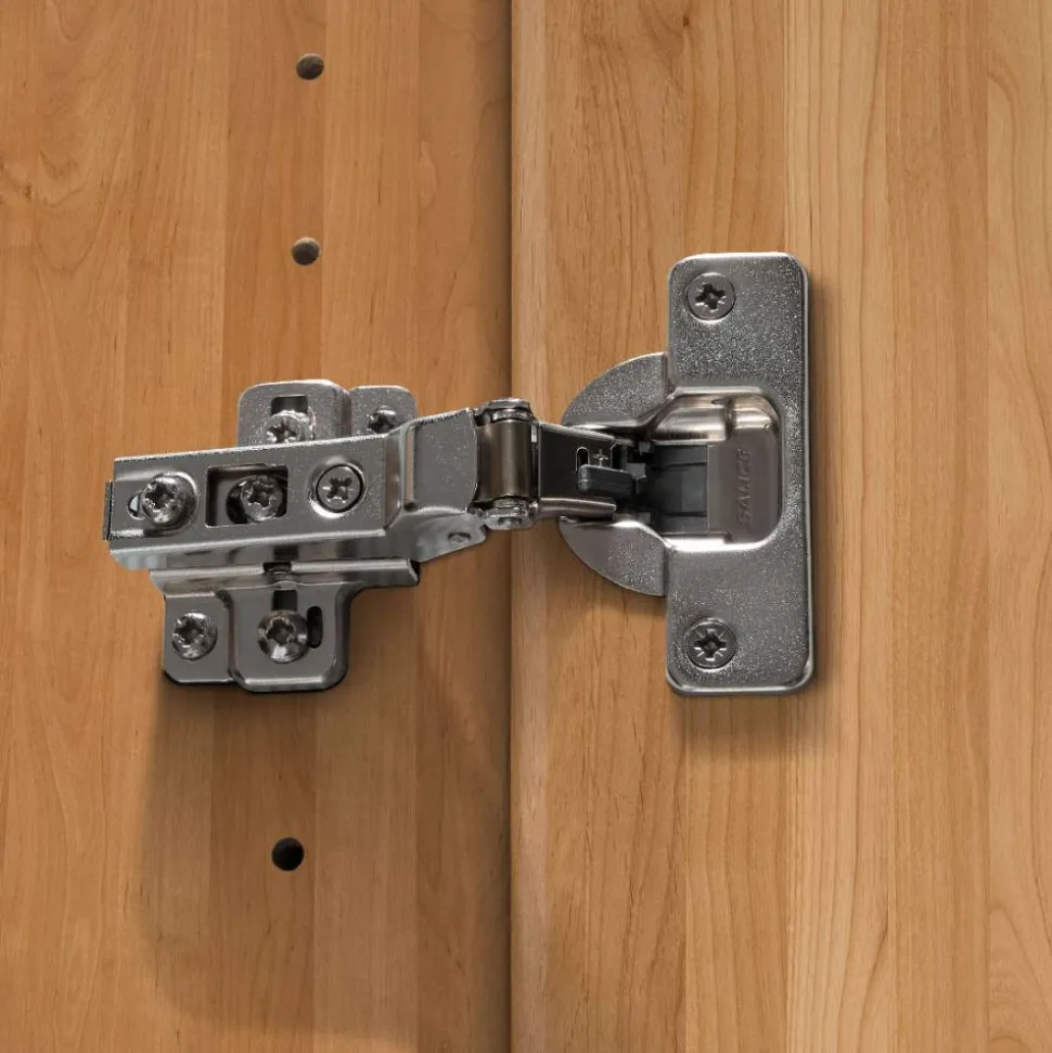 Premium Drehtürschrank Verras