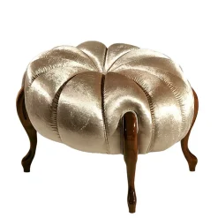 Prunkhocker Nevanna